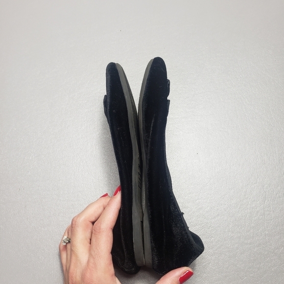 Disney liv and Maddie velvet black slip on shoes little girls size 2 - Picture 4 of 7